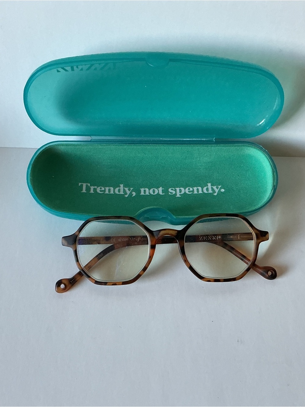 Zenni Eyeglasses Octagonal +2.50 Brown